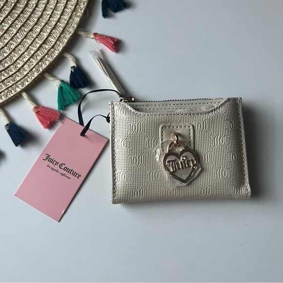 Juicy Couture Cream Wallet with Chic Design - Picture 4 of 4